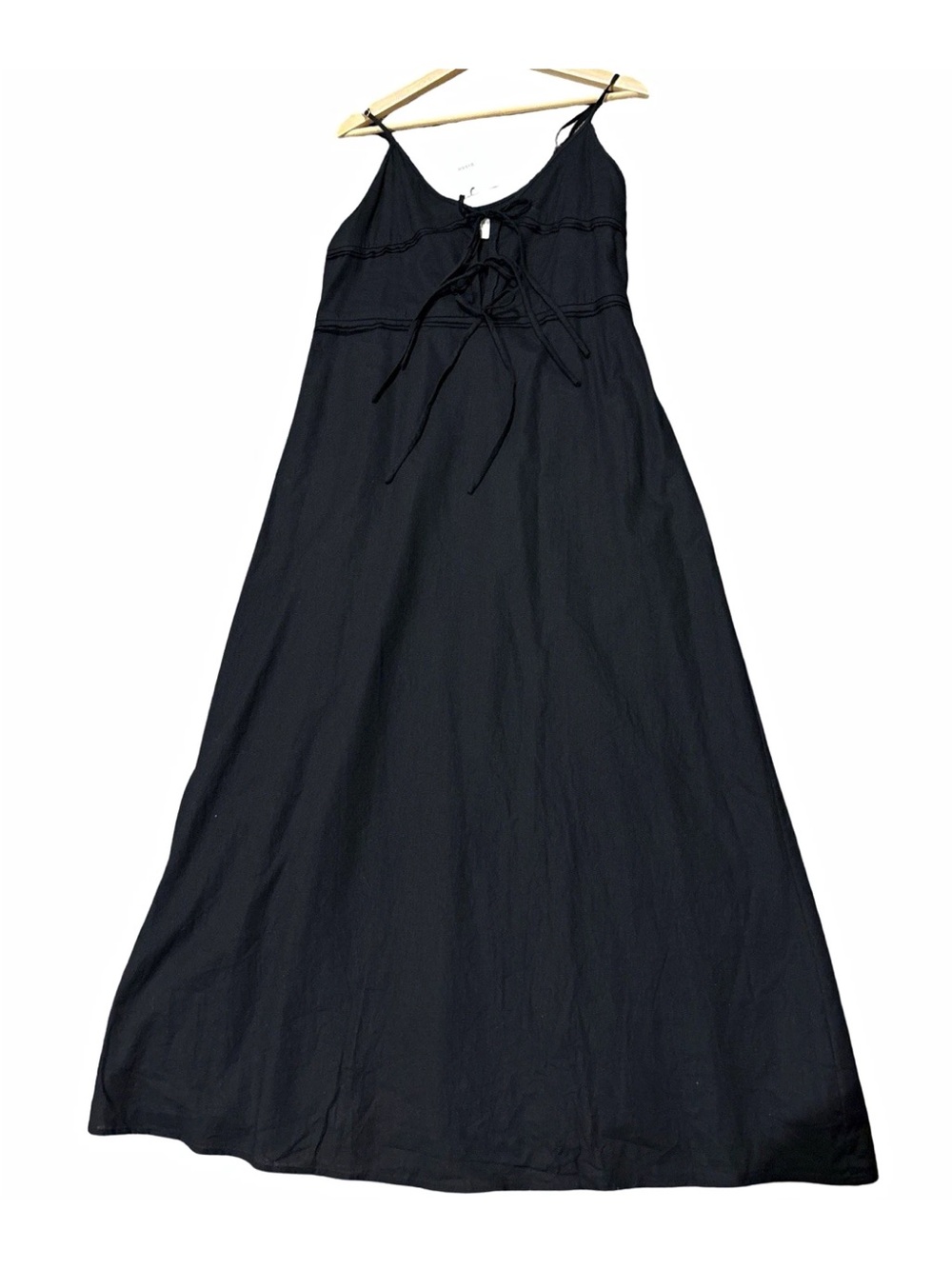 DISSH Black Tie-Front Spaghetti Strap Maxi Dress